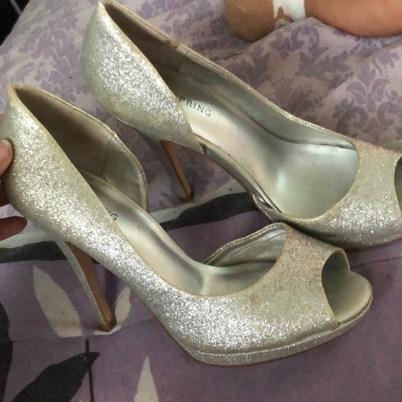 Silver glittery heels - Picture 1 of 5